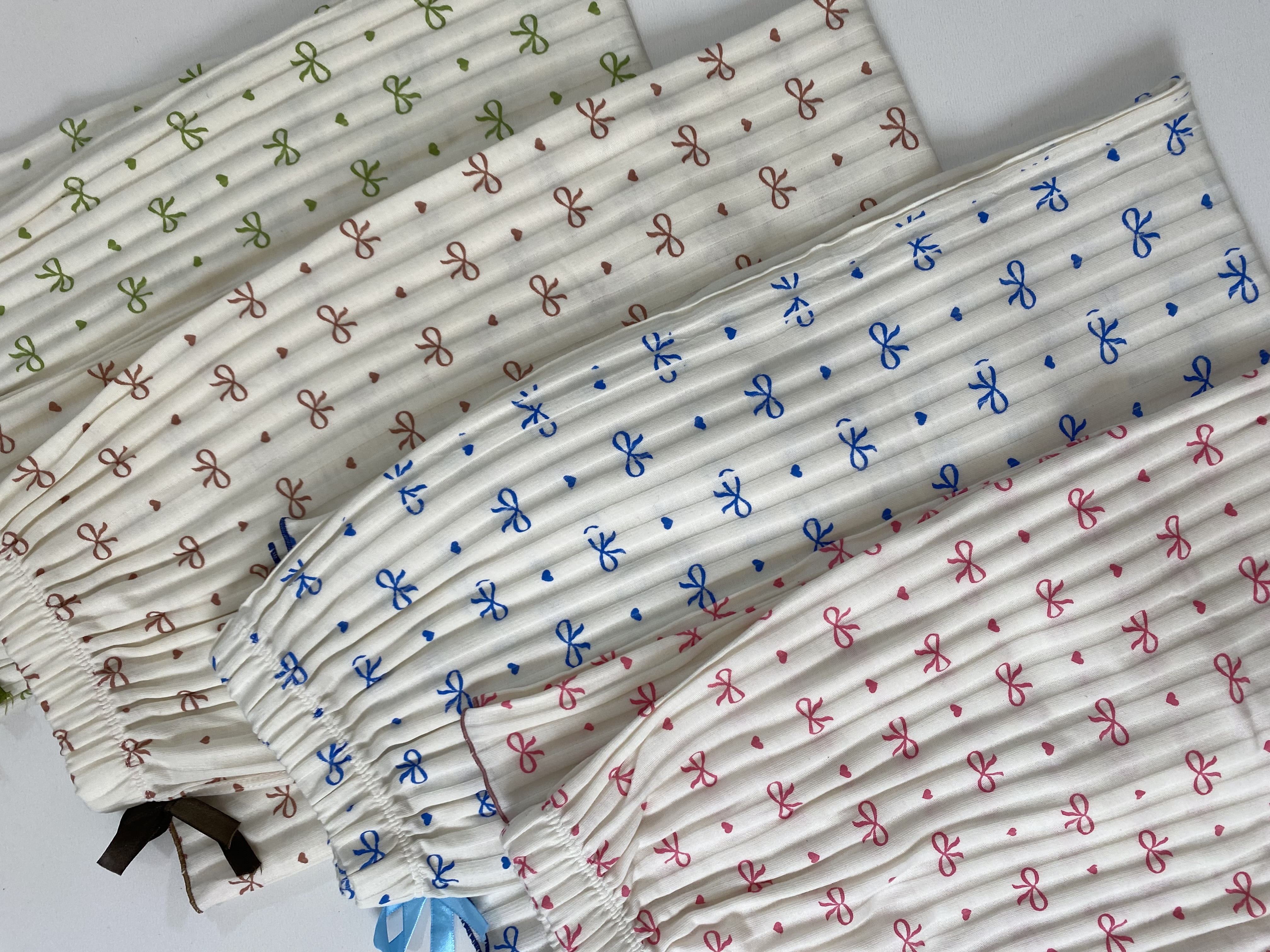 شلوار پلیسه پاپیون